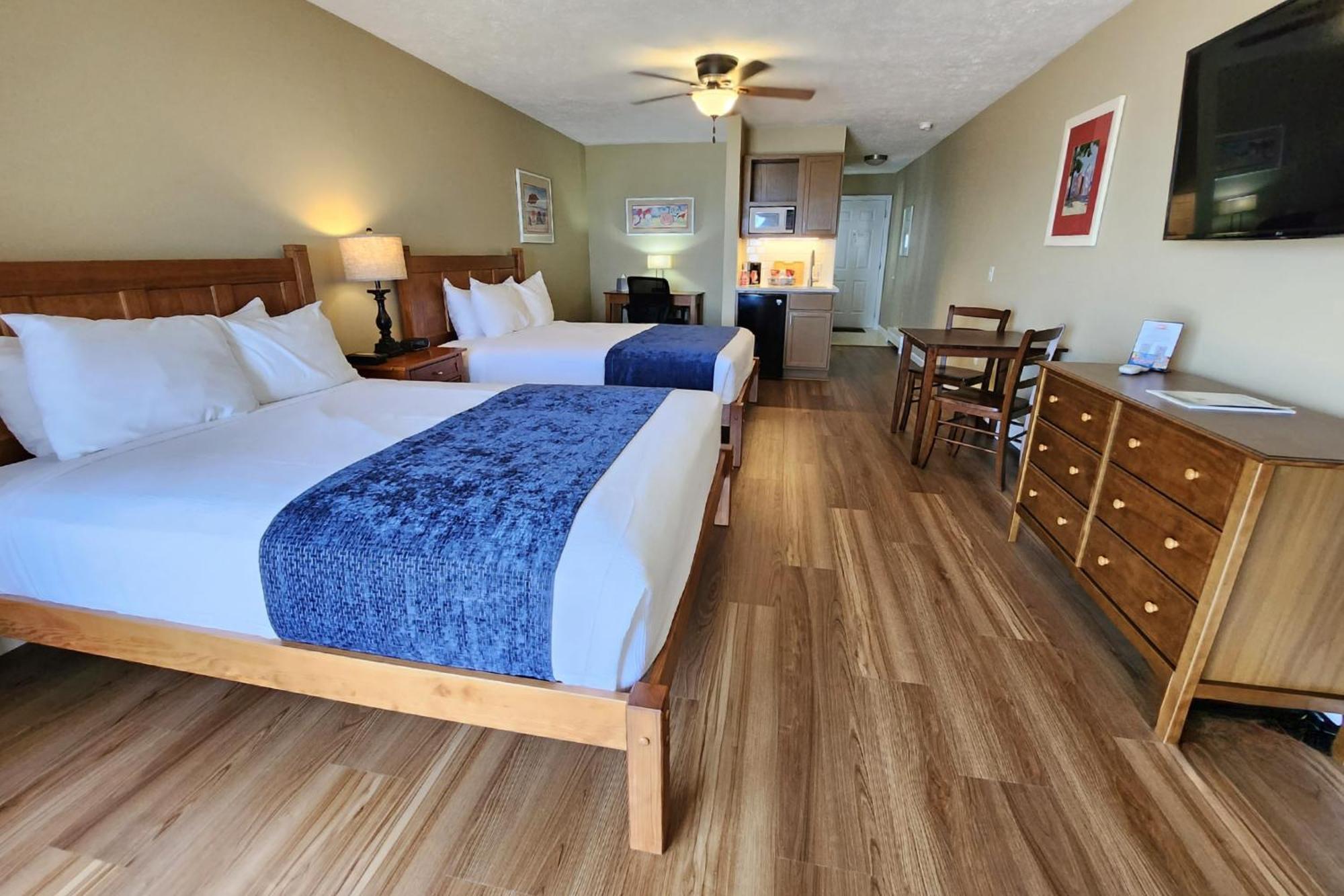 Pointes North Beachfront Resort Hotel Traverse City Eksteriør billede